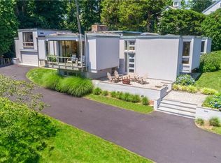 94 Five Mile River Rd, Darien, CT 06820