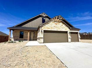 1900 Westhill Dr, Cleburne, TX 76033