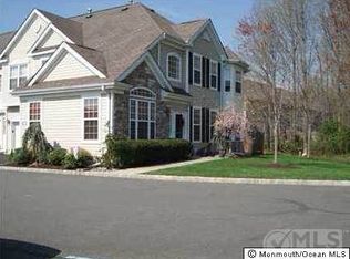 173 Shinnecock Dr, Manalapan, NJ 07726