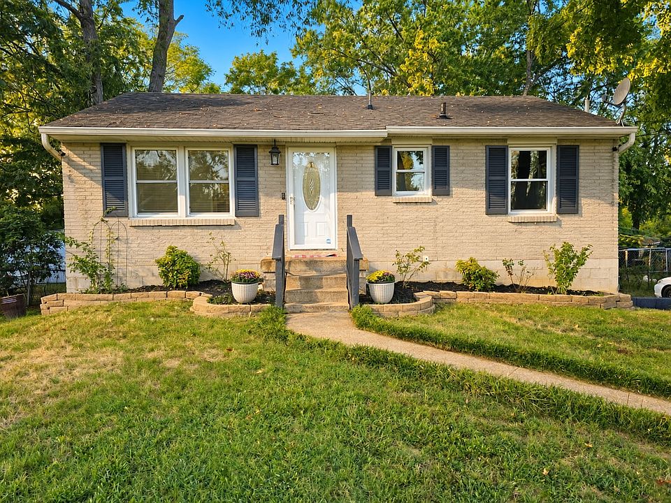 1st image of 1413 Bain Dr