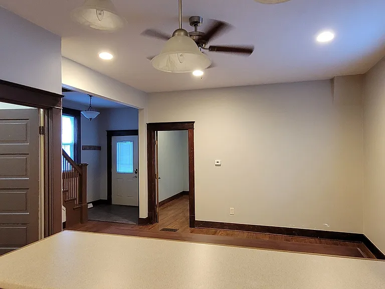 127 Diamond Ct — Photo 5