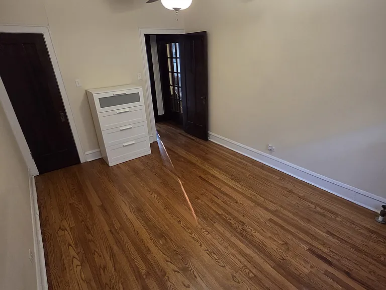 502 Beloit Ave #3B — Photo 10