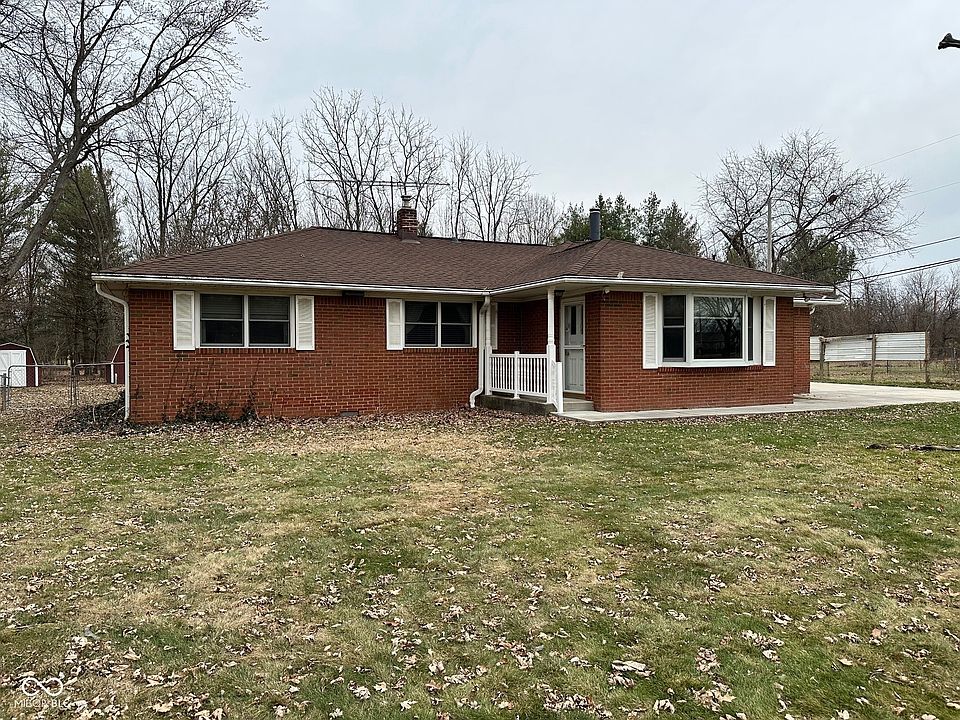 1st image of 5798 Henderson Dr
