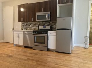 1054 Putnam Ave APT 2, Brooklyn, NY 11221