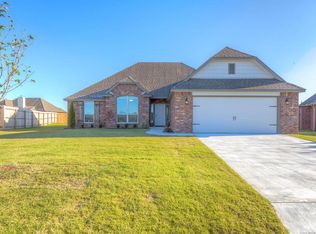 26507 Echelon Dr, Claremore, OK 74019