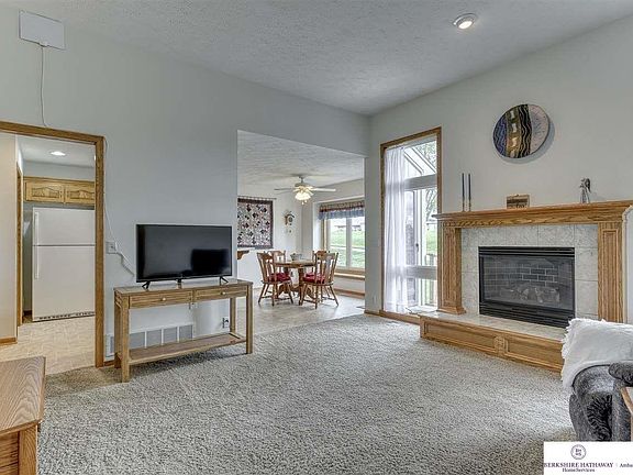 4th image of 2310 Pilgrim Dr