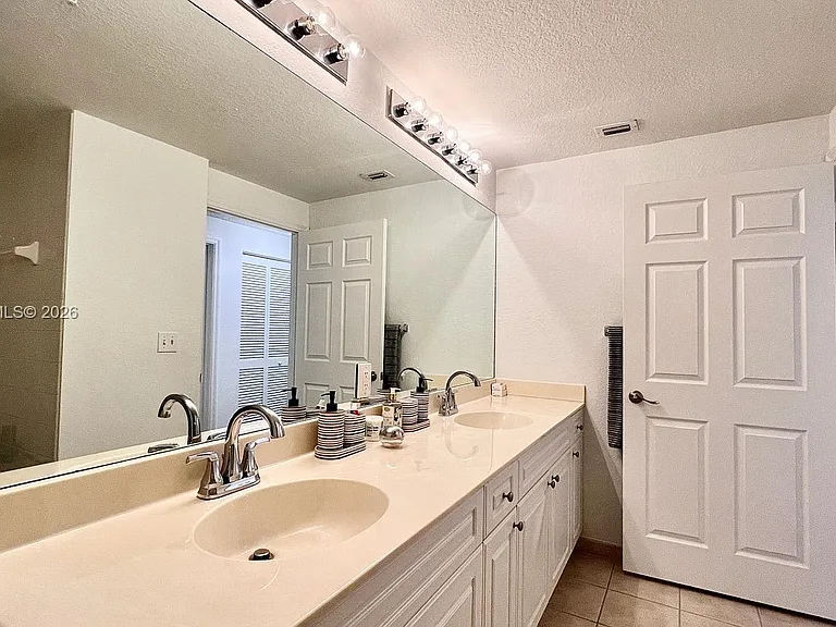2727 Anzio Ct #106 — Photo 23