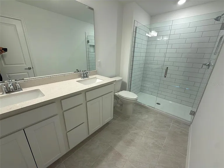 11419 Harborview St — Photo 9