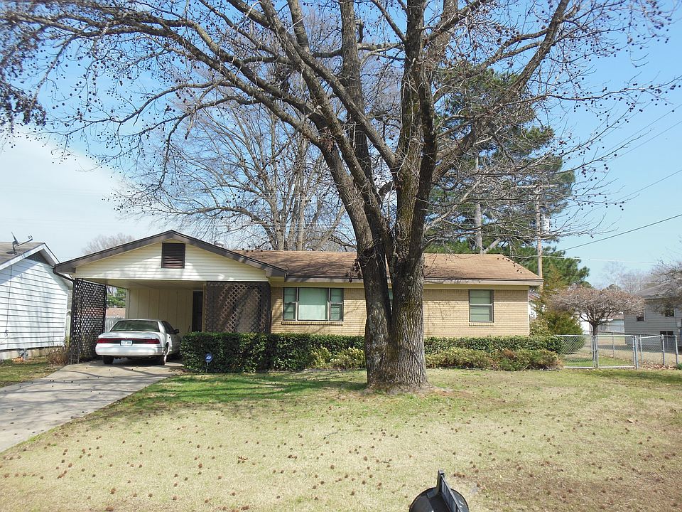 1st image of 404  Stevenson Street