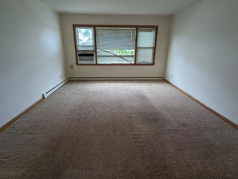 909 S Brooks St #5 — Photo 10