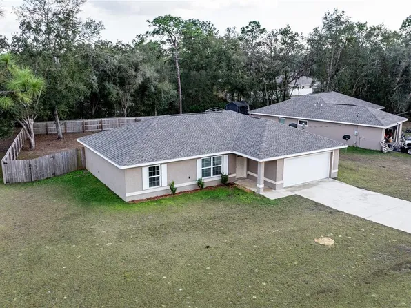 5 Malauka Radial Cir, Ocklawaha, FL 32179