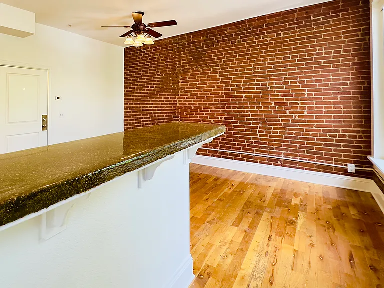 3211 N Zuni St #7 — Photo 13