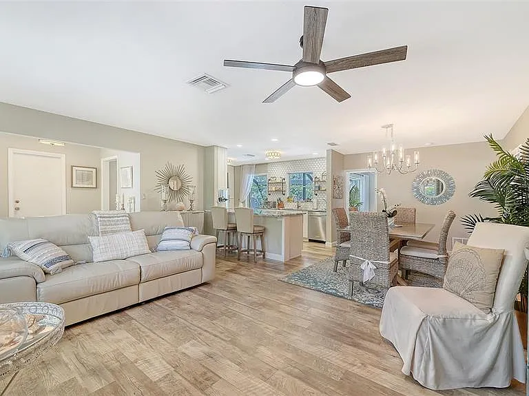 6758 S Lockwood Ridge Rd — Photo 9