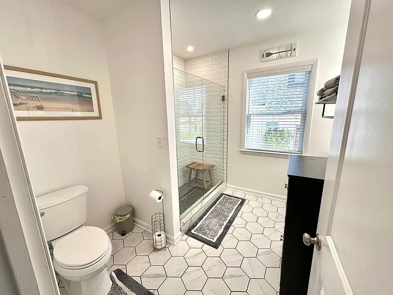 118 Kings Hwy #1 — Photo 18