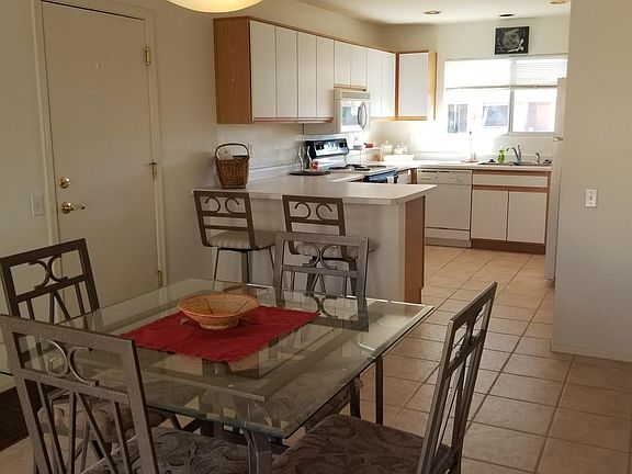 4th image of 127 N Bellhaven Dr