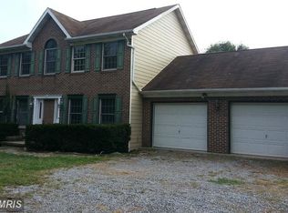 494 Quail Run Rd, Summit Point, WV 25446