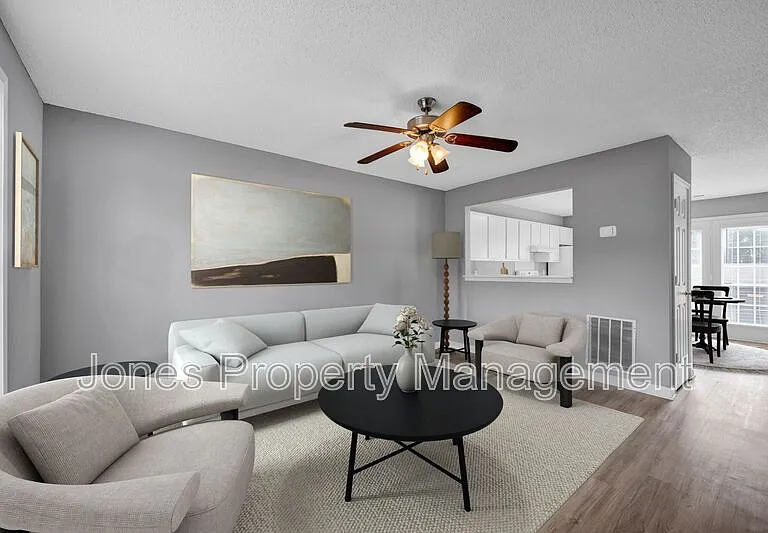 500 Jackson Park Rd #12 — Photo 7
