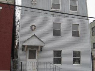 103 S 6th St, Newark, NJ 07103