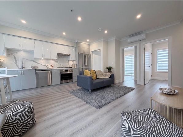 8319 French St, Vancouver, BC V6P 4V5