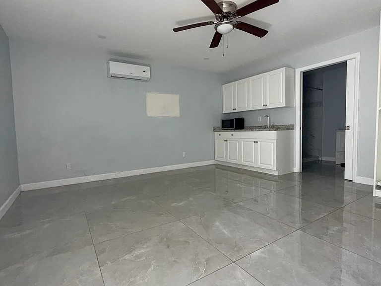 1022 Citrus Ave #B — Photo 8