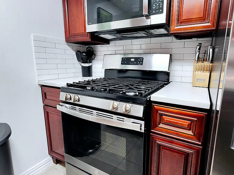 1800 Lavaca St #102 — Photo 8