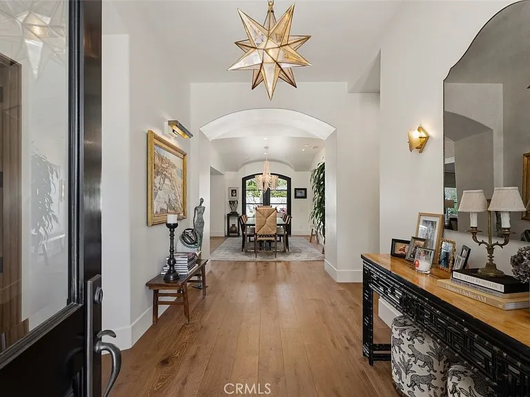 4 Winged Foot Ln — Photo 2
