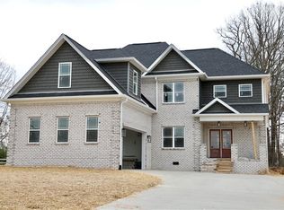 7888 Eversfield Rd, Stokesdale, NC 27357