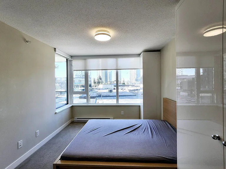 570 Emerson St #301 — Photo 8