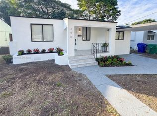 794 NW 44th St, Miami, FL 33127