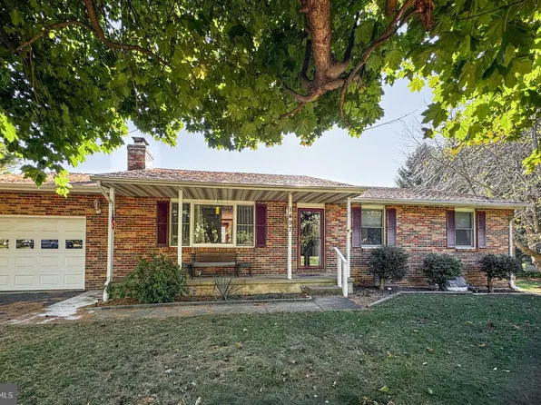 1497 Algonquin Ct, Finksburg, MD 21048