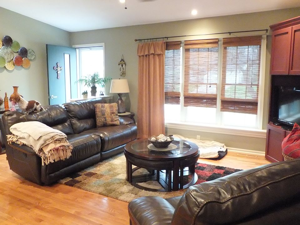 1st image of 5151 Pebble Creek Trl