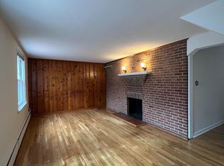 132 W 4th St #1, Frederick, MD 21701