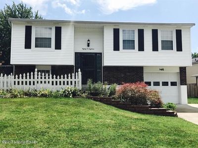 8618 Running Fox Cir, Louisville, KY, 40291