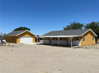 3092 Sacramento Rd, Pinon Hills, CA 92371