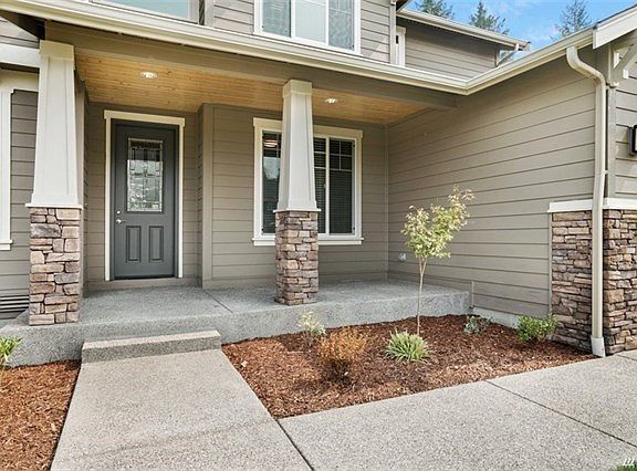 2nd image of 8032 53rd Ct NE