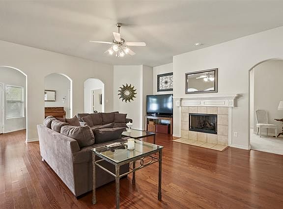 5th image of 1222 Gwinnett Ct