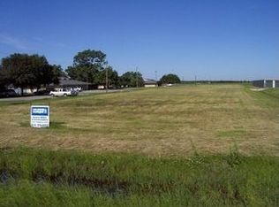 2001 S Colorado St, Lockhart, TX 78644