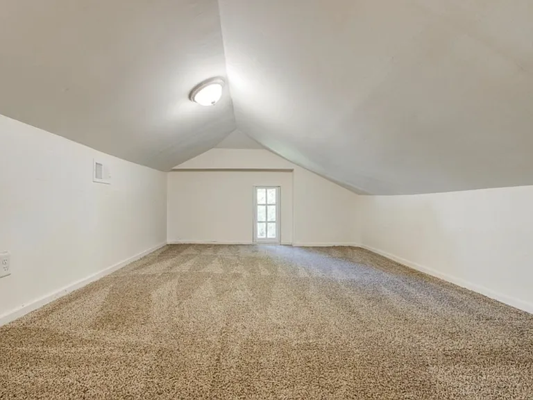 420 S Holmes St — Photo 20