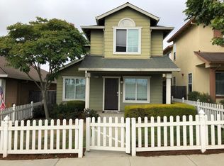 845 Rogge Rd, Salinas, CA 93906