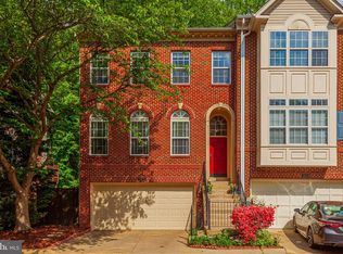 2031 Ashleigh Woods Ct, Rockville, MD 20851
