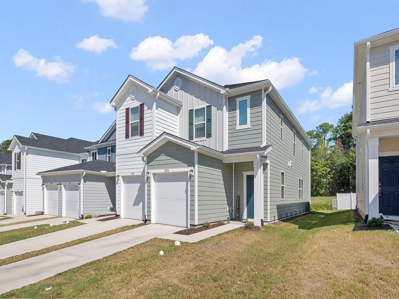 3 bed, 2.5 bath, 1680 sqft, $1,995 — Photo 3