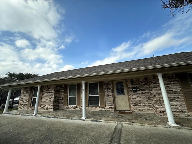 8522 Westview Dr — Photo 35