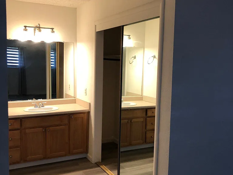 611 Brickyard Dr #611 — Photo 10