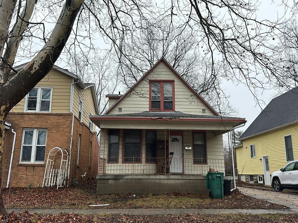 1st image of 1828 S 2nd St