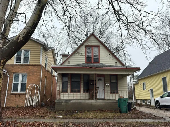 1828 S 2nd St, Springfield, IL 62704