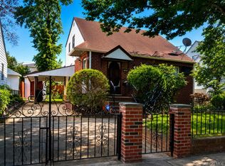 25742 145th Avenue, Rosedale, NY 11422