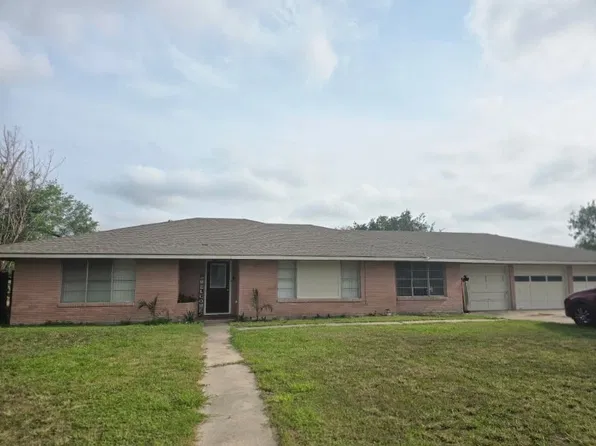 333 Princess Dr, Corpus Christi, TX 78410
