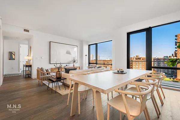 Sold by MNS | media 2