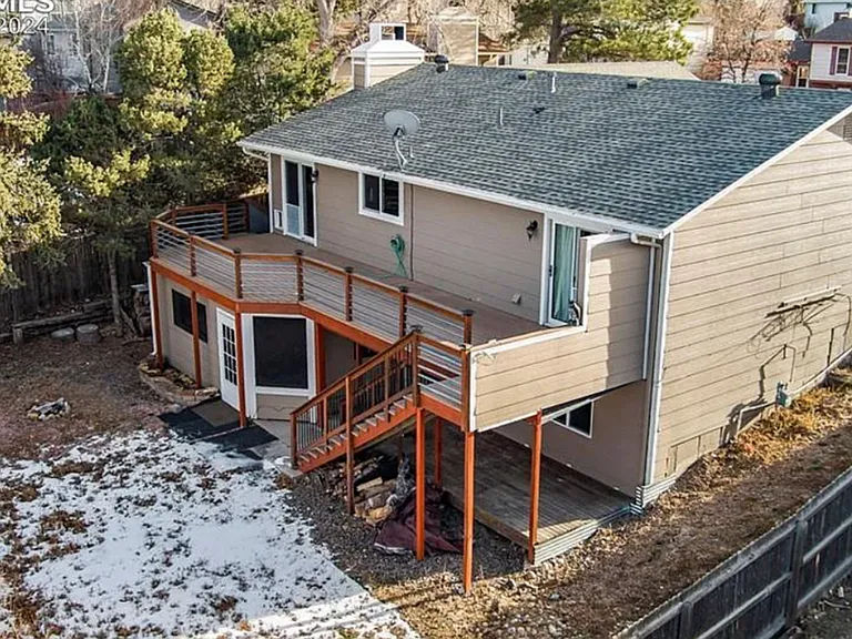 3060 Maverick Dr — Photo 5