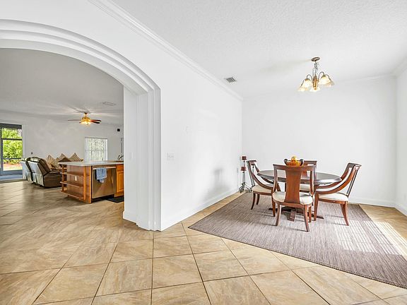 4th image of 6154 NW East Deville Circle